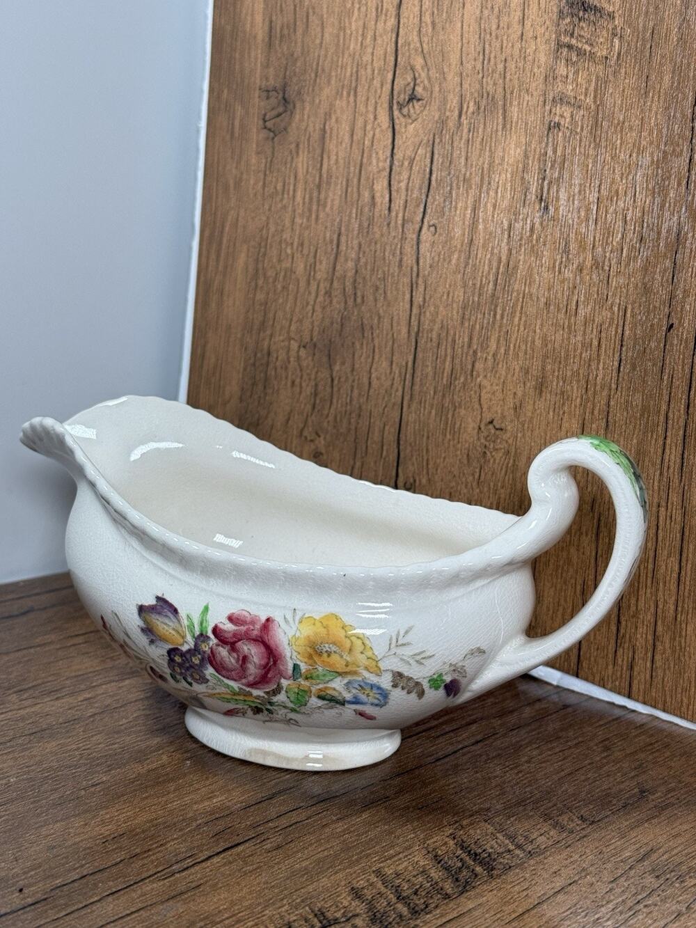 Johnson Bros F.B. & Co Garden Bouquet Gravy Boat Windsor Ware England 1940's